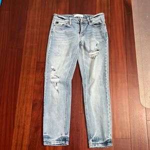 Low rise, light-wash jeans